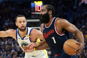 库里焦点对战，JackeyLove与60激战拜仁分钟，出色防守胜负难料！